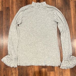 Chelsea & Theodore Long Sleeve Bell Sleeve Mock Neck Blouse w/curly Hem SZ Med